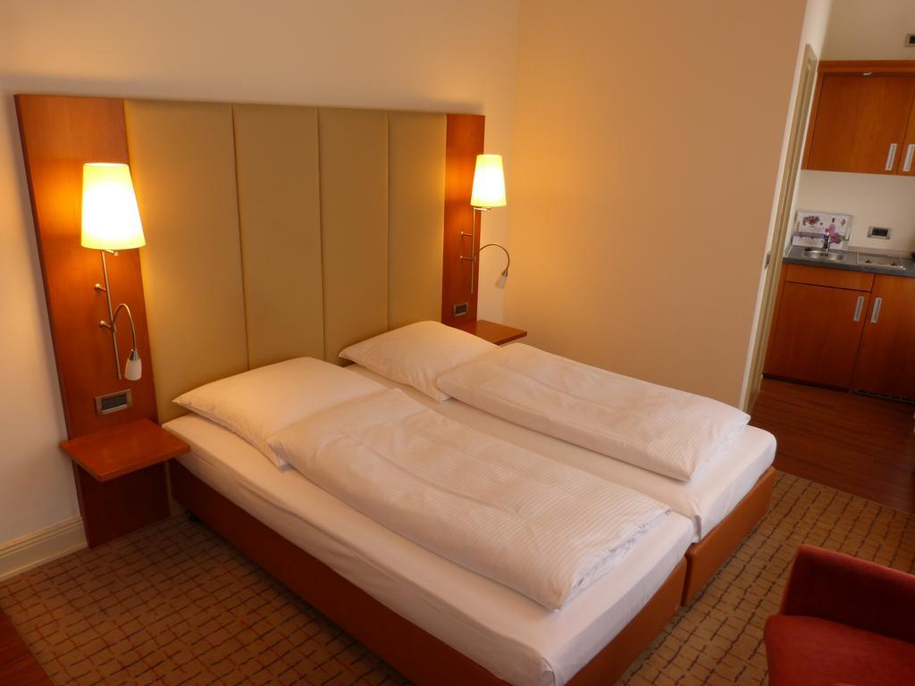 Hotel Vorbach Hamburgo Exterior foto
